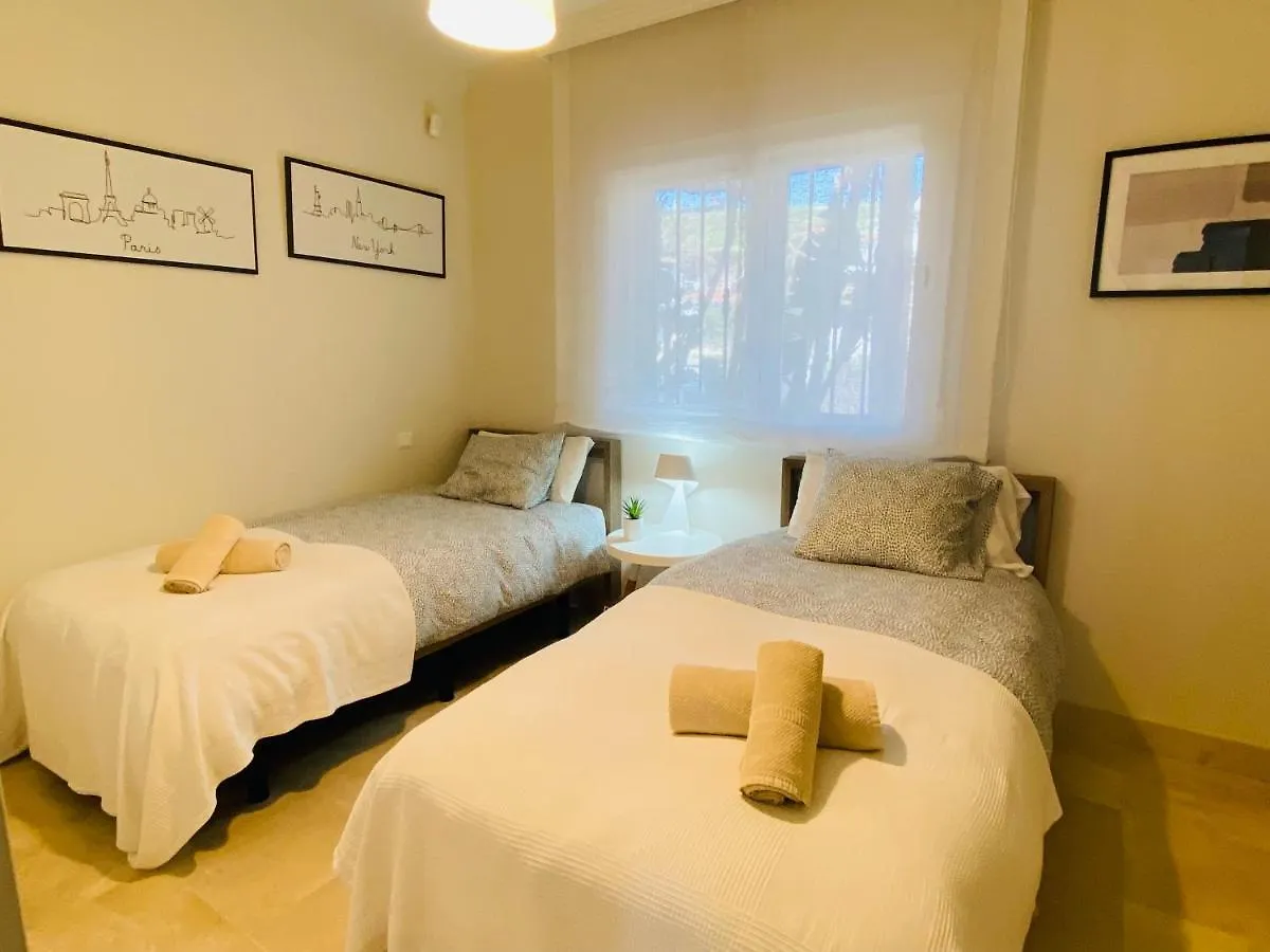 D9 Espectacular Y Moderno Apartamento En Primera Linea - Estepona - Sinfonia Del Mar 0*,  Spain